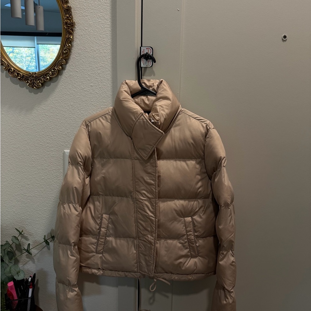 Gianni Bini Beige Puffer Jacket